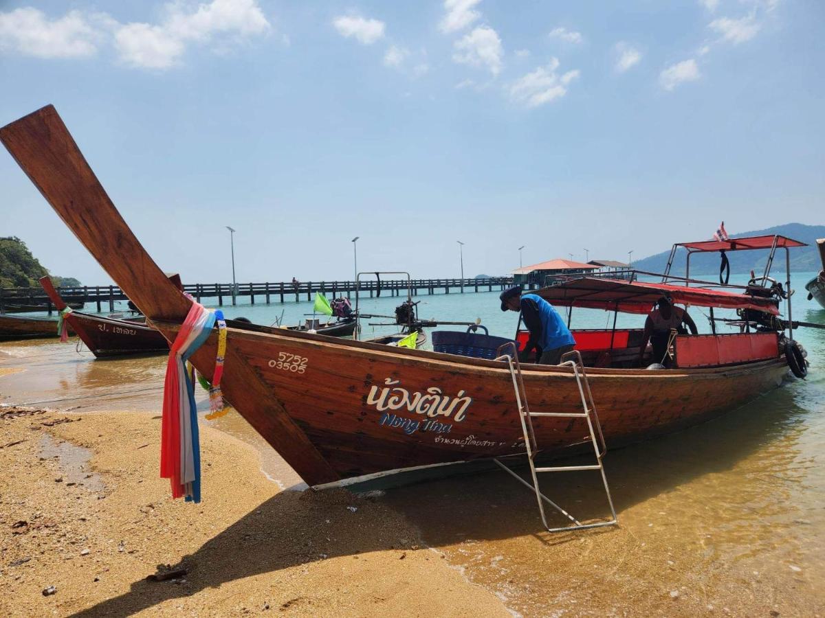 Malee Homestay Ko Por Esterno foto